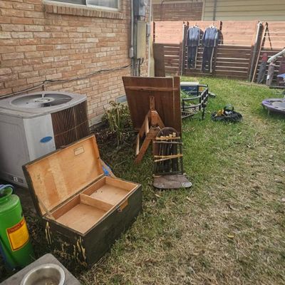 Estate sale photo