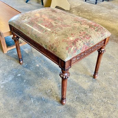 Sale Photo Thumbnail #255: Covered needlepoint bench