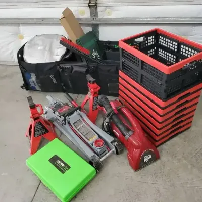 Garage & Automotive Tool Lot