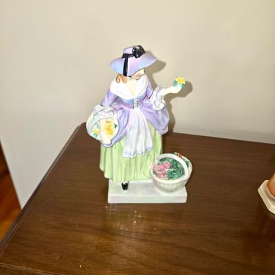 Sale Photo Thumbnail #268