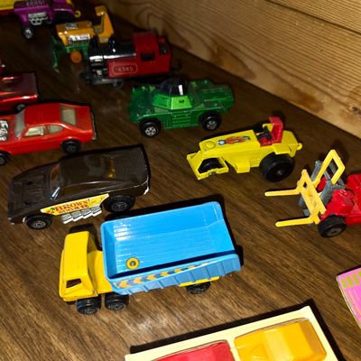 Sale Photo Thumbnail #372