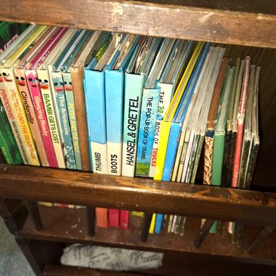 Sale Photo Thumbnail #382
