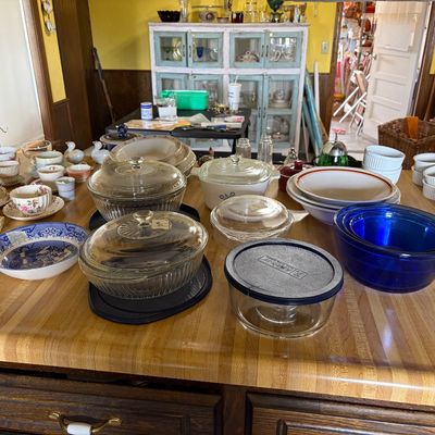 Sale Photo Thumbnail #6: Pyrex