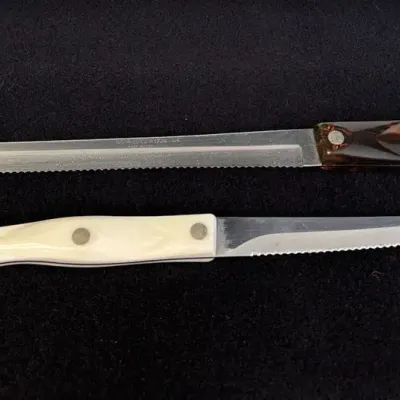 2 Cutco Knives * Long Serated * Serated Utility Knife