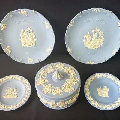 Vintage Wedgwood Bone China Plates And Trinket Box