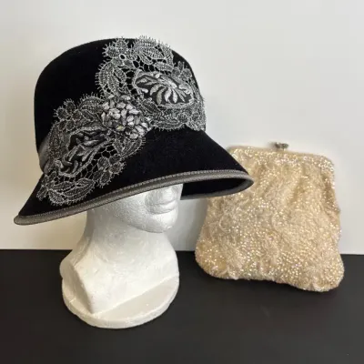  Ladies Louise Green Black Felt Hat * Vintage Beaded Cream Color Evening Bag 
