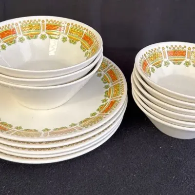 Vintage Syracuse China * Carefree XL Casual China * Five 8” Plates * Three 6” Bowls * Six 5” Bowls *