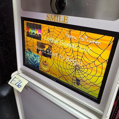 Sale Photo Thumbnail #82: E26-PHOTO BOOTH!!

The printer has a brand new roll of photo paper on it minus one (659)
It will come with an additional new roll (700)

This also will come with a brand new ink cartridge.

All items pictured will be included.

This requires a subscriptio