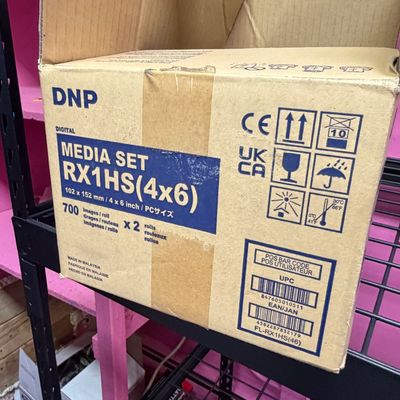 Sale Photo Thumbnail #85: E26-PHOTO BOOTH!!

The printer has a brand new roll of photo paper on it minus one (659)
It will come with an additional new roll (700)

This also will come with a brand new ink cartridge.

All items pictured will be included.

This requires a subscriptio