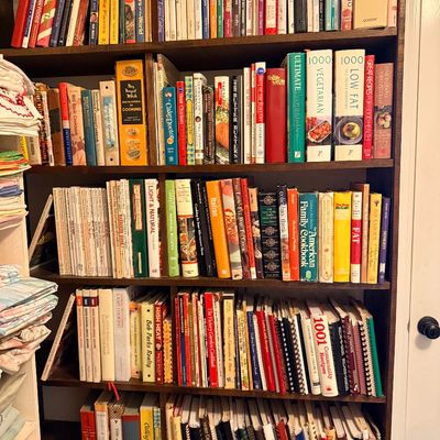 Sale Photo Thumbnail #121: Vintage cookbooks