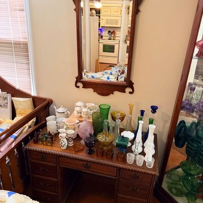 Sale Photo Thumbnail #22: Colored and milk glass vases