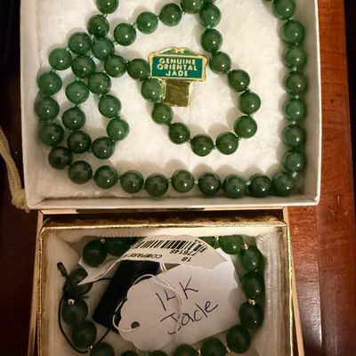 Sale Photo Thumbnail #82: Jade Jewelry 