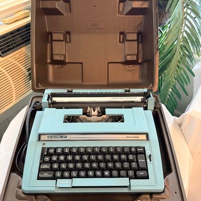 Sale Photo Thumbnail #137: Vintage Electra typewriter
