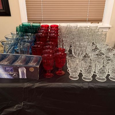 Sale Photo Thumbnail #24: Indiana glass goblets