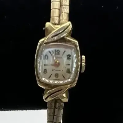 Benrus Ladies 14K Gold Case Wristwatch 21 Jewels Swiss Retro Gold-Tone Band