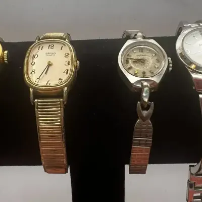 Retro Ladies Watch Lot Seiko Quartz Benrus Suiza Deluxe Anne Klein Bracelet