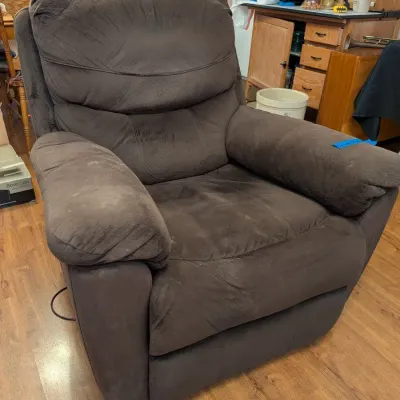 Sturdy Brown Microfiber Power Recliner Chair Electric Reclining Armchair