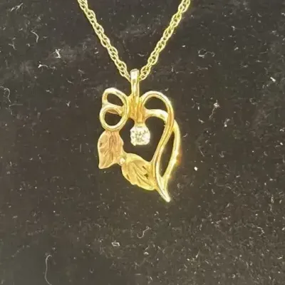 10K Gold Heart Leaf Pendant Necklace Diamond Accent 12K Gold-Filled Chain
