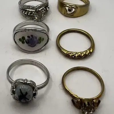 Retro Costume Rings Assortment Avon Heart Birthstone Floral Enamel Rhinestone