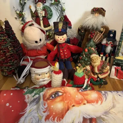 Festive Christmas Santa Lot Nutcracker Ceramic Tree Soldier Doll Porcelain Box