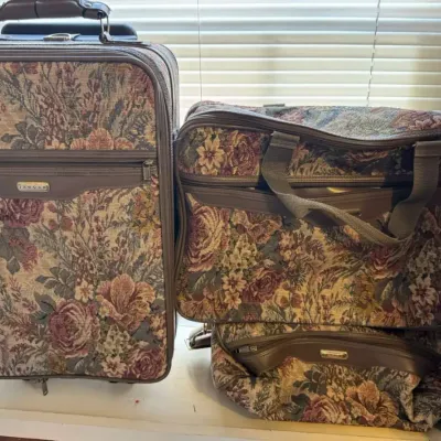 Elegant Jaguar Floral Tapestry Luggage Lot Rolling Suitcase Carry Bag Tote