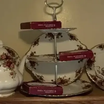 Elegant Royal Albert Old Country Roses Bone China Tea Set, Teapot, Tiered Stand