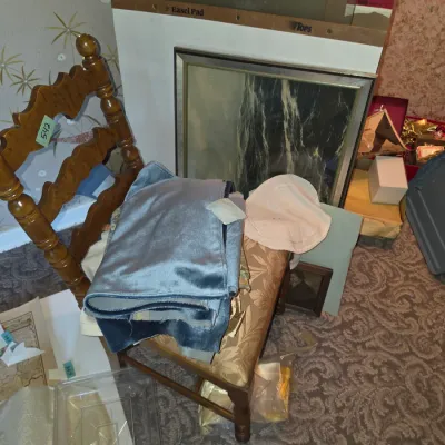 Sale Photo Thumbnail #153