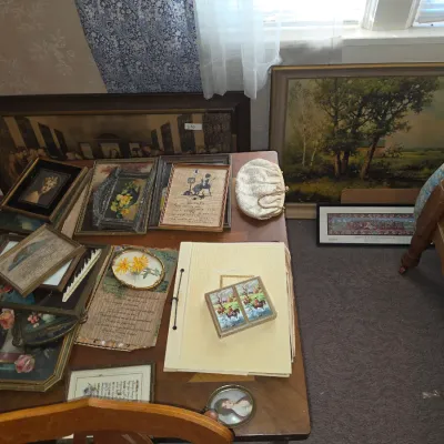 Sale Photo Thumbnail #183