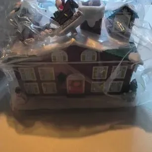 Sale Photo Thumbnail #46
