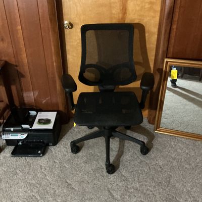 Sale Photo Thumbnail #79: Very nice office chair, HP printer, gold framed mirror, etc.