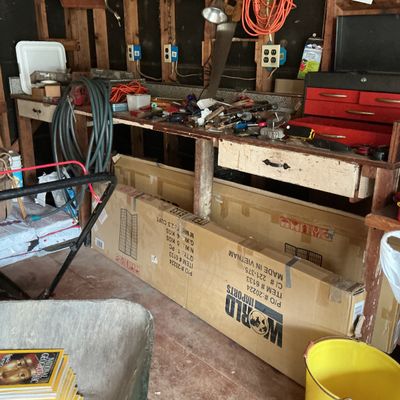Sale Photo Thumbnail #85: Tools