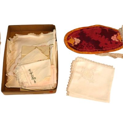 Sale Photo Thumbnail #210: Large selection of VTG linens