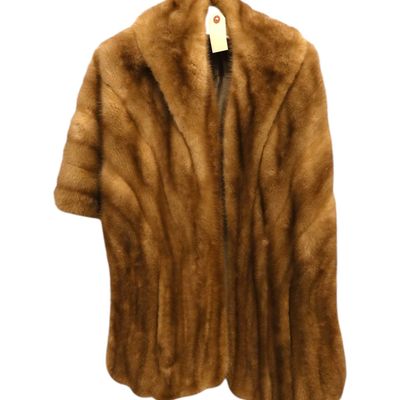 Sale Photo Thumbnail #75: Vintage Flemington Autumn Haze Mink Fur Stole Cape
