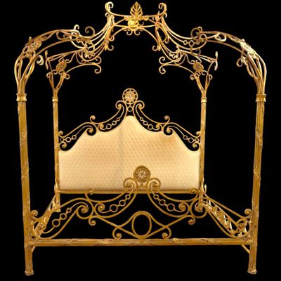 Sale Photo Thumbnail #16: Richelieu Morris Originals king sz royal canopy bed