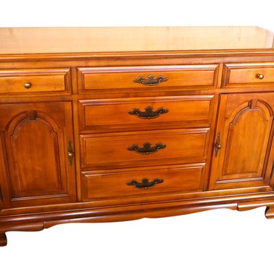 Sale Photo Thumbnail #251: Vintage Thomasville solid maple 6-drw 2-dr buffet