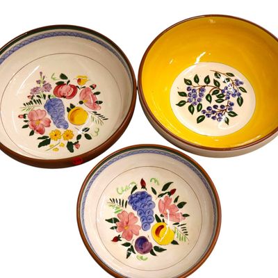 Sale Photo Thumbnail #283: 3 vintage Stangl bowls 2 fruit and flower, 1 blue berry