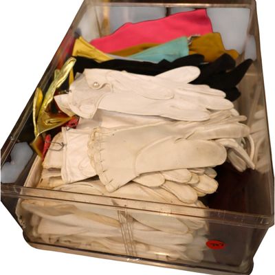 Sale Photo Thumbnail #213: LARGE selection of vintage ladies gloves