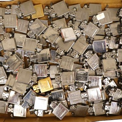 Sale Photo Thumbnail #197: 100 VTG lighter body inserts and other