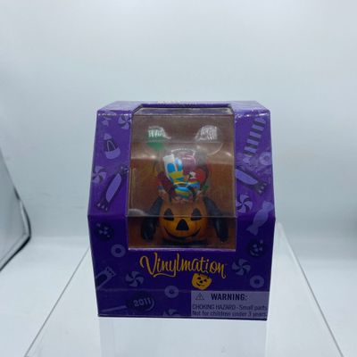 Sale Photo Thumbnail #49: Vinylmation 2011 Halloween Figure