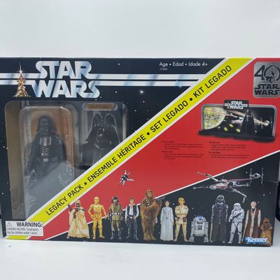 Sale Photo Thumbnail #184: Star Wars 40th Anniversary Darth Vader Figure Special Edition Legacy Pack
