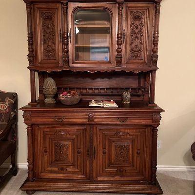 Sale Photo Thumbnail #26: Ornate Hutch