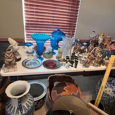 Sale Photo Thumbnail #15: Crystal, decor, glassware lot