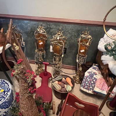 Sale Photo Thumbnail #16: Antique lamps