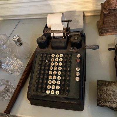 Sale Photo Thumbnail #40: Vintage calculator device