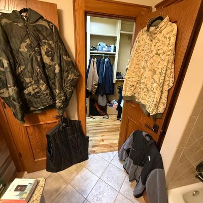 Sale Photo Thumbnail #171