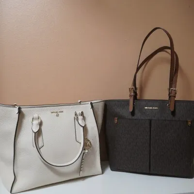 Sale Photo Thumbnail #108