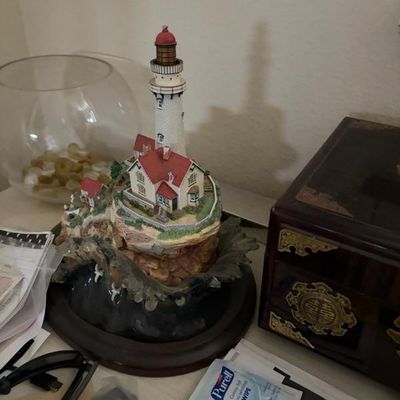 Sale Photo Thumbnail #12