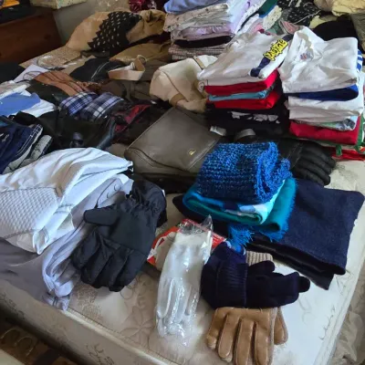 Sale Photo Thumbnail #159