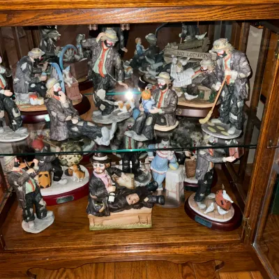 Sale Photo Thumbnail #33