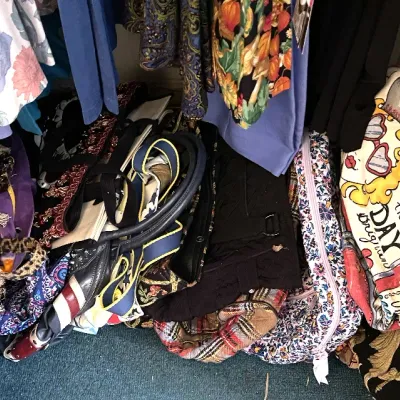 Sale Photo Thumbnail #148